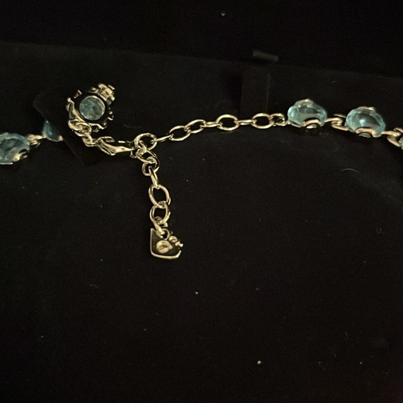 Swarovski Authentic Aquamarine Crystal Oval Chocker necklace NWOT, never worn - Picture 6 of 6